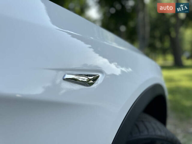 Белый БМВ Х4, объемом двигателя 2 л и пробегом 63 тыс. км за 27700 $, фото 29 на Automoto.ua