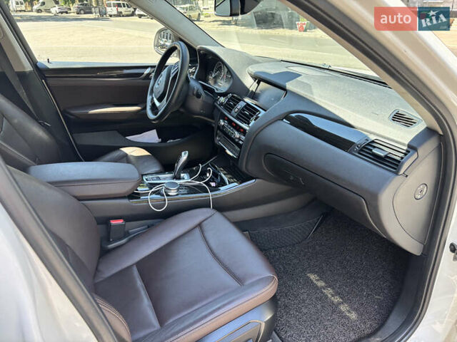 Белый БМВ Х4, объемом двигателя 2 л и пробегом 114 тыс. км за 27600 $, фото 17 на Automoto.ua