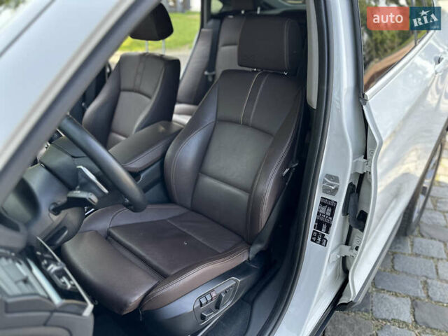 Белый БМВ Х4, объемом двигателя 2 л и пробегом 63 тыс. км за 27700 $, фото 38 на Automoto.ua