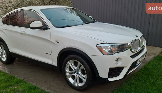 Белый БМВ Х4, объемом двигателя 2 л и пробегом 165 тыс. км за 26500 $, фото 41 на Automoto.ua
