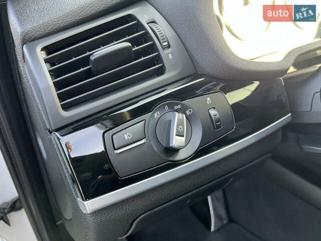 БМВ Х4 2016 у Києві на Automoto.ua Білий БМВ Х4, об'ємом двигуна 2 л та пробігом 106 тис. км за 21900 $, фото 18 на Automoto.ua