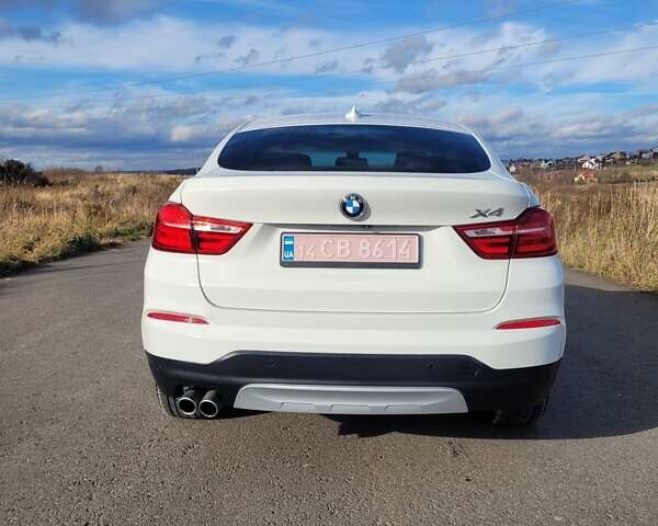 Белый БМВ Х4, объемом двигателя 2 л и пробегом 95 тыс. км за 20900 $, фото 12 на Automoto.ua