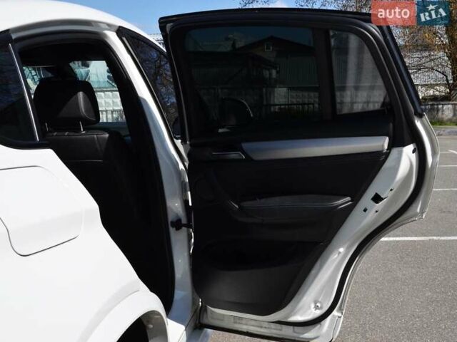 Белый БМВ Х4, объемом двигателя 2.99 л и пробегом 200 тыс. км за 29999 $, фото 44 на Automoto.ua