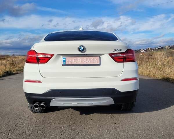 Белый БМВ Х4, объемом двигателя 2 л и пробегом 95 тыс. км за 20900 $, фото 14 на Automoto.ua