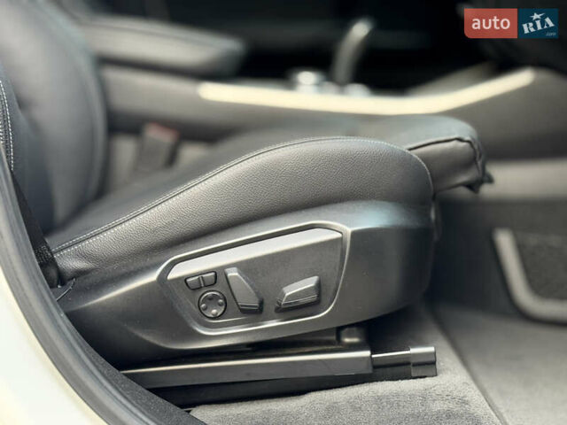 Белый БМВ Х4, объемом двигателя 2 л и пробегом 106 тыс. км за 28500 $, фото 33 на Automoto.ua