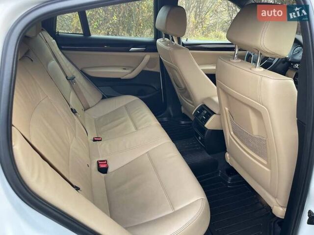 Белый БМВ Х4, объемом двигателя 2 л и пробегом 122 тыс. км за 19900 $, фото 28 на Automoto.ua