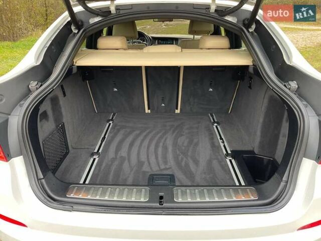 Белый БМВ Х4, объемом двигателя 2 л и пробегом 122 тыс. км за 19900 $, фото 27 на Automoto.ua