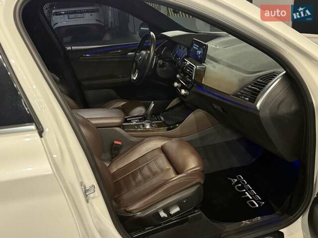 Белый БМВ Х4, объемом двигателя 2 л и пробегом 80 тыс. км за 34500 $, фото 24 на Automoto.ua