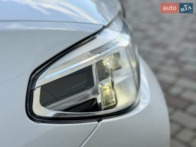 БМВ Х4 2018 у Чернівцях на Automoto.ua Білий БМВ Х4, об'ємом двигуна 2 л та пробігом 205 тис. км за 40000 $, фото 10 на Automoto.ua