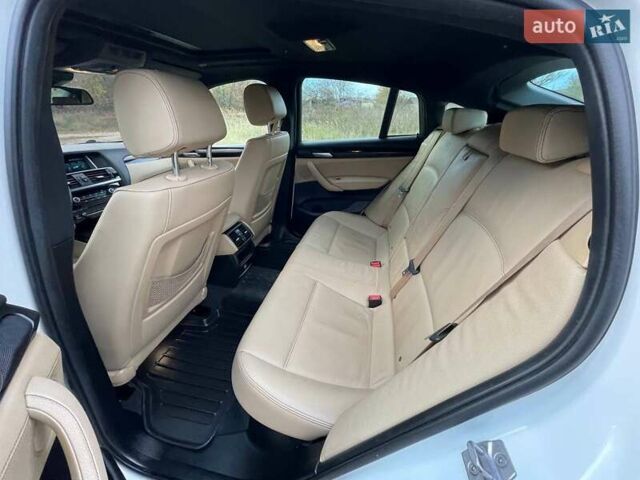 Белый БМВ Х4, объемом двигателя 2 л и пробегом 122 тыс. км за 19900 $, фото 22 на Automoto.ua