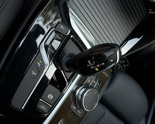 Белый БМВ Х4, объемом двигателя 2 л и пробегом 50 тыс. км за 39900 $, фото 34 на Automoto.ua