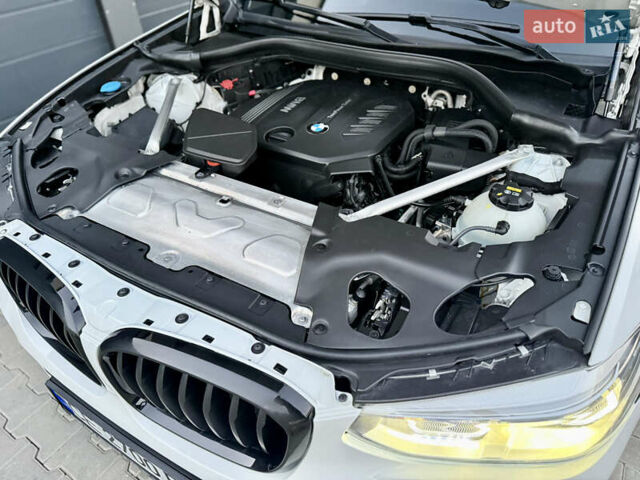 БМВ Х4 2018 у Чернівцях на Automoto.ua Білий БМВ Х4, об'ємом двигуна 2 л та пробігом 205 тис. км за 40000 $, фото 76 на Automoto.ua