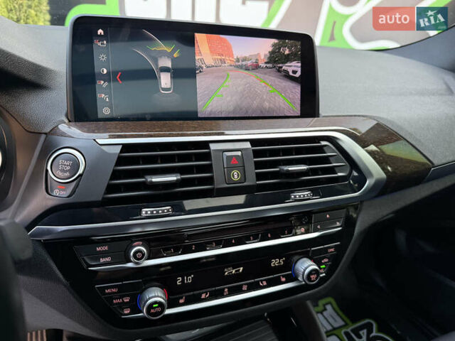 Белый БМВ Х4, объемом двигателя 2 л и пробегом 50 тыс. км за 39900 $, фото 31 на Automoto.ua