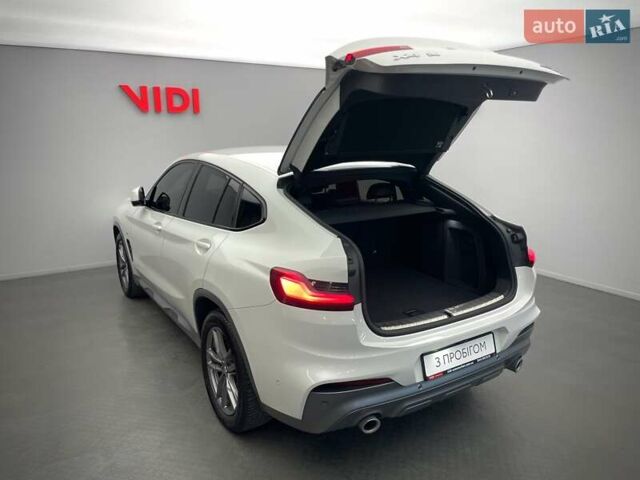 Білий БМВ Х4, об'ємом двигуна 2 л та пробігом 112 тис. км за 38579 $, фото 6 на Automoto.ua