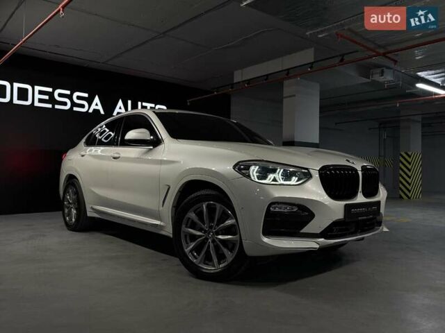 Белый БМВ Х4, объемом двигателя 2 л и пробегом 80 тыс. км за 34500 $, фото 9 на Automoto.ua