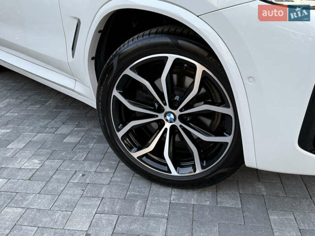 Белый БМВ Х4, объемом двигателя 2 л и пробегом 50 тыс. км за 39900 $, фото 14 на Automoto.ua