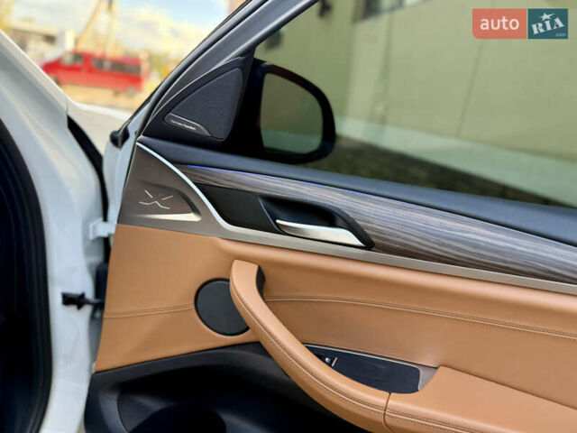 БМВ Х4 2018 у Чернівцях на Automoto.ua Білий БМВ Х4, об'ємом двигуна 2 л та пробігом 205 тис. км за 40000 $, фото 47 на Automoto.ua