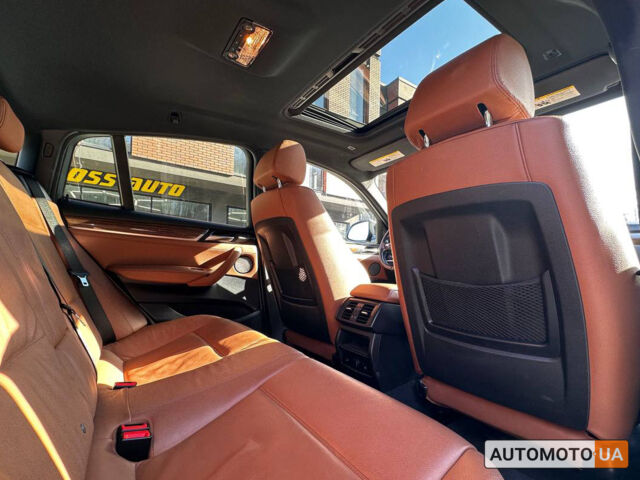 Белый БМВ Х4, объемом двигателя 2 л и пробегом 65 тыс. км за 33500 $, фото 16 на Automoto.ua