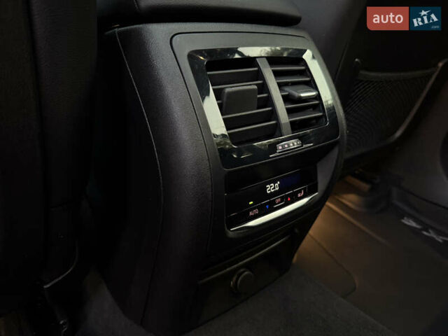 Белый БМВ Х4, объемом двигателя 2 л и пробегом 50 тыс. км за 39900 $, фото 49 на Automoto.ua