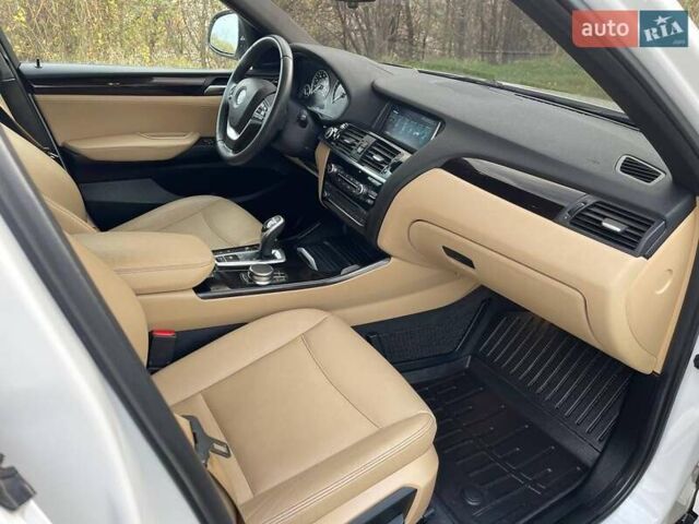 Белый БМВ Х4, объемом двигателя 2 л и пробегом 122 тыс. км за 19900 $, фото 36 на Automoto.ua