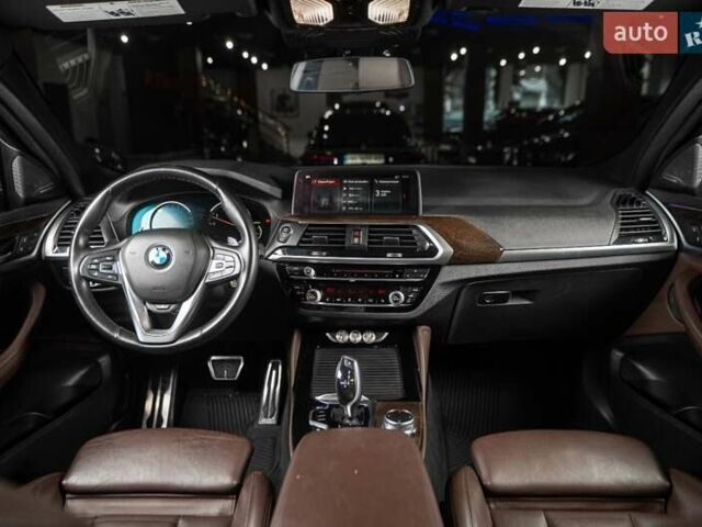 Белый БМВ Х4, объемом двигателя 2 л и пробегом 65 тыс. км за 34500 $, фото 62 на Automoto.ua
