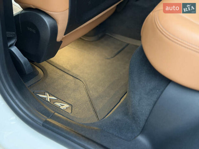 Белый БМВ Х4, объемом двигателя 2 л и пробегом 99 тыс. км за 40500 $, фото 72 на Automoto.ua