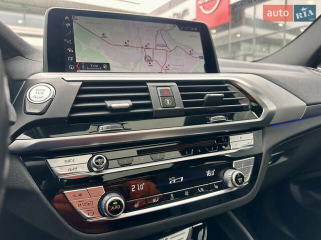 Белый БМВ Х4, объемом двигателя 3 л и пробегом 69 тыс. км за 58000 $, фото 47 на Automoto.ua