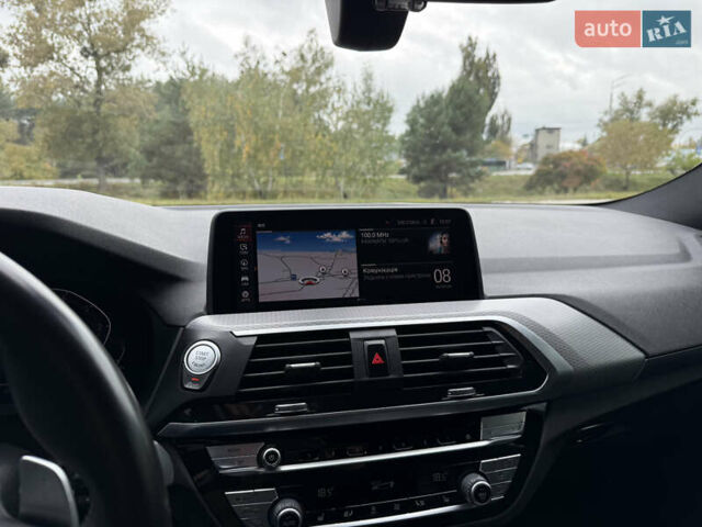 Белый БМВ Х4, объемом двигателя 2 л и пробегом 77 тыс. км за 44800 $, фото 35 на Automoto.ua