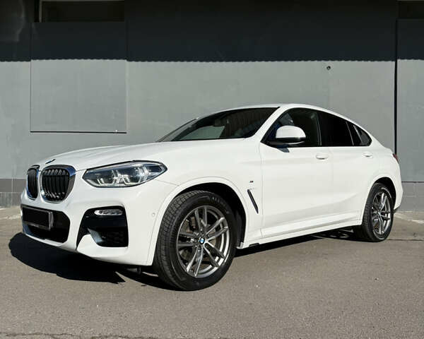 Белый БМВ Х4, объемом двигателя 2 л и пробегом 195 тыс. км за 36000 $, фото 10 на Automoto.ua