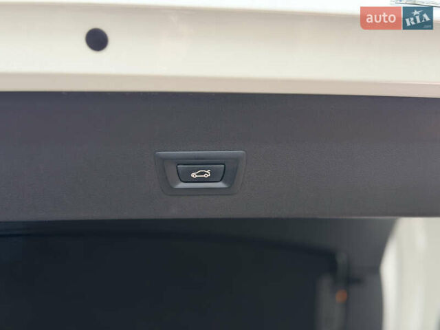 Белый БМВ Х4, объемом двигателя 2 л и пробегом 99 тыс. км за 40500 $, фото 64 на Automoto.ua