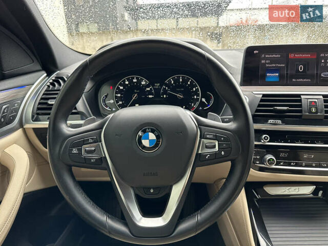 Белый БМВ Х4, объемом двигателя 2 л и пробегом 113 тыс. км за 39300 $, фото 26 на Automoto.ua