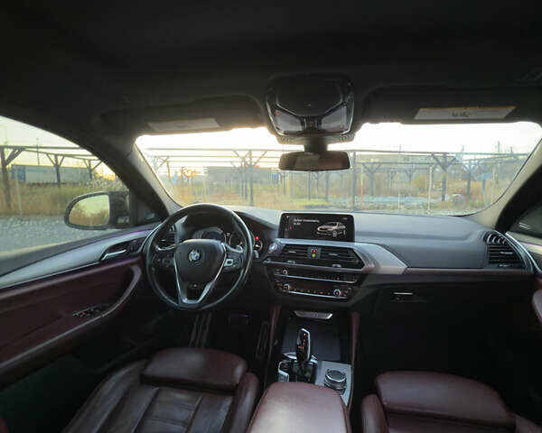 Белый БМВ Х4, объемом двигателя 2 л и пробегом 133 тыс. км за 36500 $, фото 14 на Automoto.ua