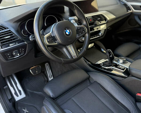 Белый БМВ Х4, объемом двигателя 2 л и пробегом 195 тыс. км за 36000 $, фото 18 на Automoto.ua