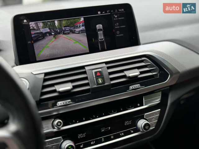 Білий БМВ Х4, об'ємом двигуна 2 л та пробігом 96 тис. км за 39000 $, фото 17 на Automoto.ua