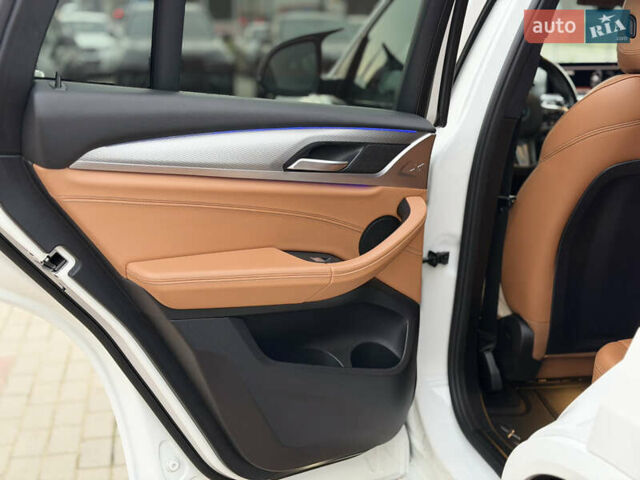 Белый БМВ Х4, объемом двигателя 2 л и пробегом 99 тыс. км за 40500 $, фото 69 на Automoto.ua