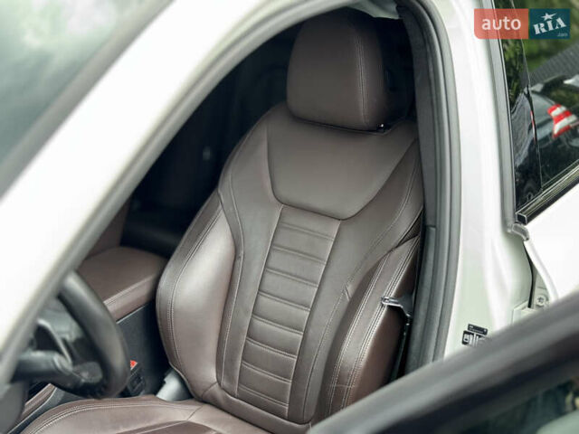Білий БМВ Х4, об'ємом двигуна 2 л та пробігом 96 тис. км за 39000 $, фото 16 на Automoto.ua