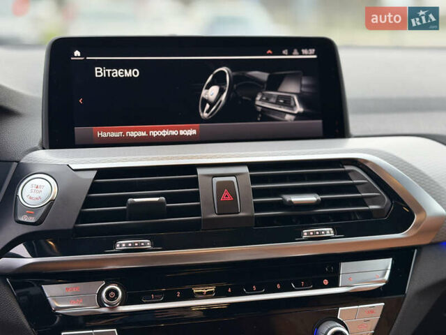 Белый БМВ Х4, объемом двигателя 2 л и пробегом 99 тыс. км за 40500 $, фото 90 на Automoto.ua