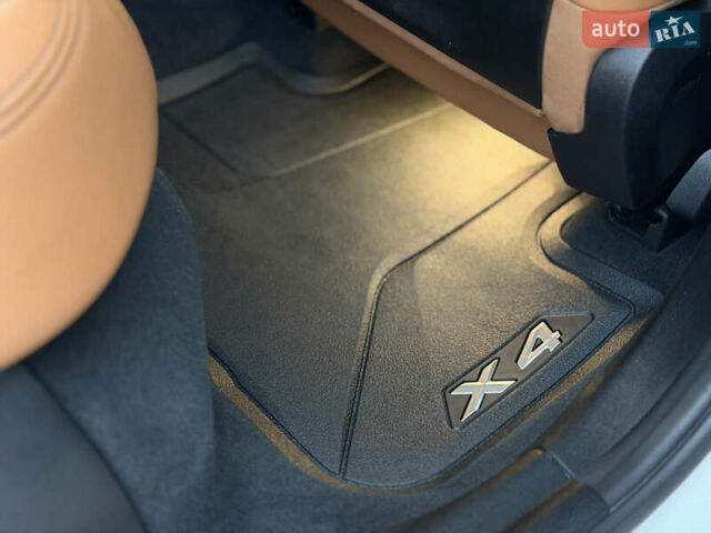 Белый БМВ Х4, объемом двигателя 2 л и пробегом 99 тыс. км за 40500 $, фото 52 на Automoto.ua