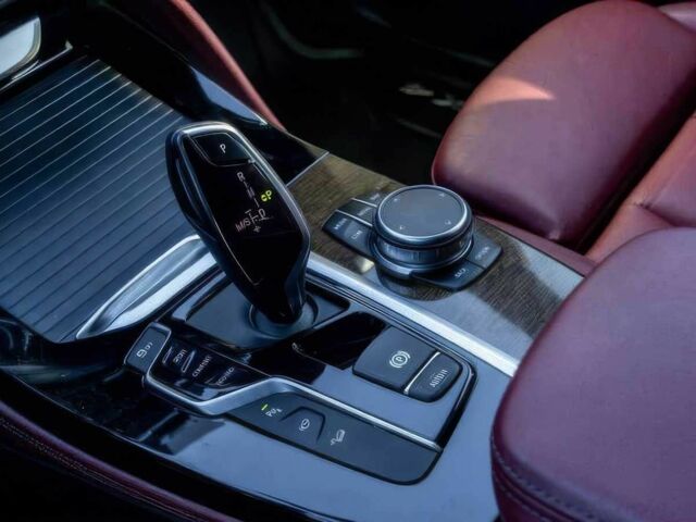 Білий БМВ Х4, об'ємом двигуна 2 л та пробігом 52 тис. км за 19900 $, фото 11 на Automoto.ua