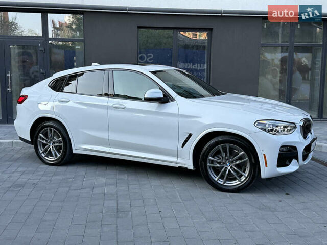 Белый БМВ Х4, объемом двигателя 2 л и пробегом 28 тыс. км за 47500 $, фото 4 на Automoto.ua