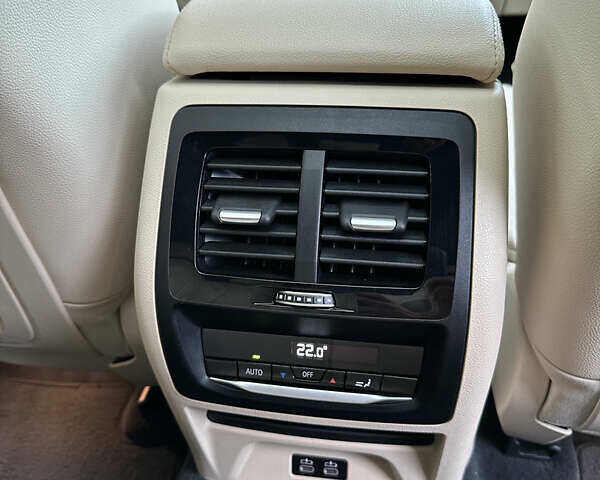 Белый БМВ Х4, объемом двигателя 2 л и пробегом 28 тыс. км за 47500 $, фото 24 на Automoto.ua