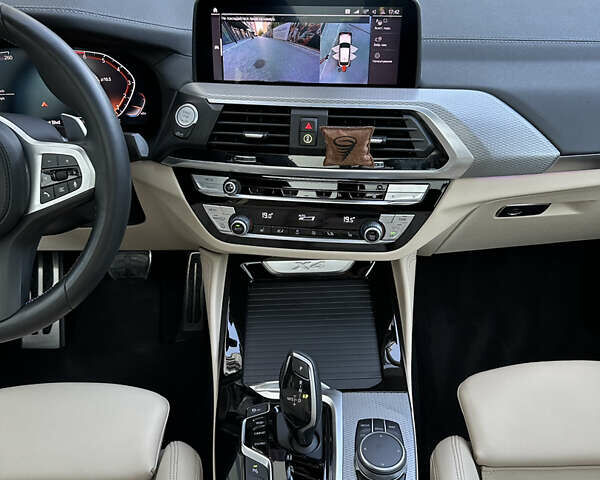 Белый БМВ Х4, объемом двигателя 2 л и пробегом 28 тыс. км за 47500 $, фото 38 на Automoto.ua