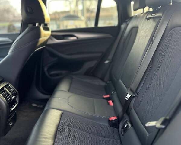 Белый БМВ Х4, объемом двигателя 2 л и пробегом 38 тыс. км за 42999 $, фото 18 на Automoto.ua