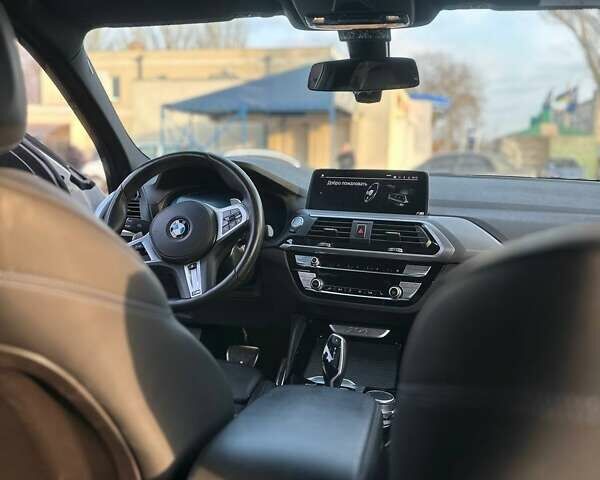 Белый БМВ Х4, объемом двигателя 2 л и пробегом 38 тыс. км за 42999 $, фото 2 на Automoto.ua