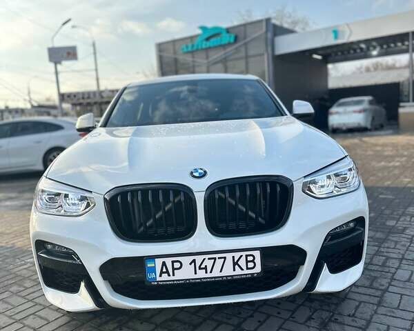 Белый БМВ Х4, объемом двигателя 2 л и пробегом 38 тыс. км за 42999 $, фото 1 на Automoto.ua