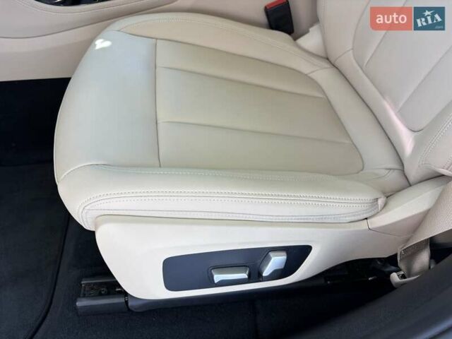Белый БМВ Х4, объемом двигателя 2 л и пробегом 31 тыс. км за 45900 $, фото 18 на Automoto.ua