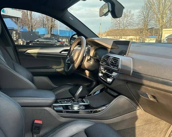 Белый БМВ Х4, объемом двигателя 2 л и пробегом 38 тыс. км за 42999 $, фото 14 на Automoto.ua