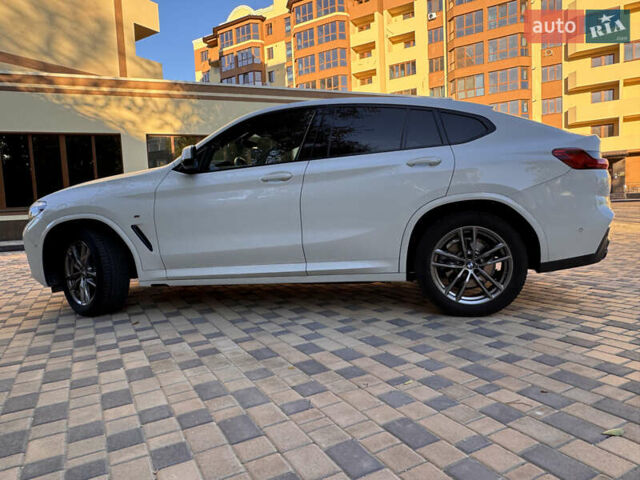 Белый БМВ Х4, объемом двигателя 2 л и пробегом 81 тыс. км за 49900 $, фото 3 на Automoto.ua