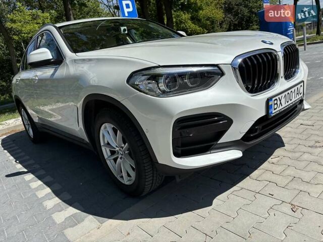 Белый БМВ Х4, объемом двигателя 2 л и пробегом 31 тыс. км за 45900 $, фото 4 на Automoto.ua