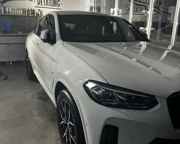 Белый БМВ Х4, объемом двигателя 2 л и пробегом 15 тыс. км за 60000 $, фото 11 на Automoto.ua